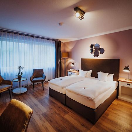 Antik-Hotel Eichenhof Бад-Зальцуфлен Екстер'єр фото