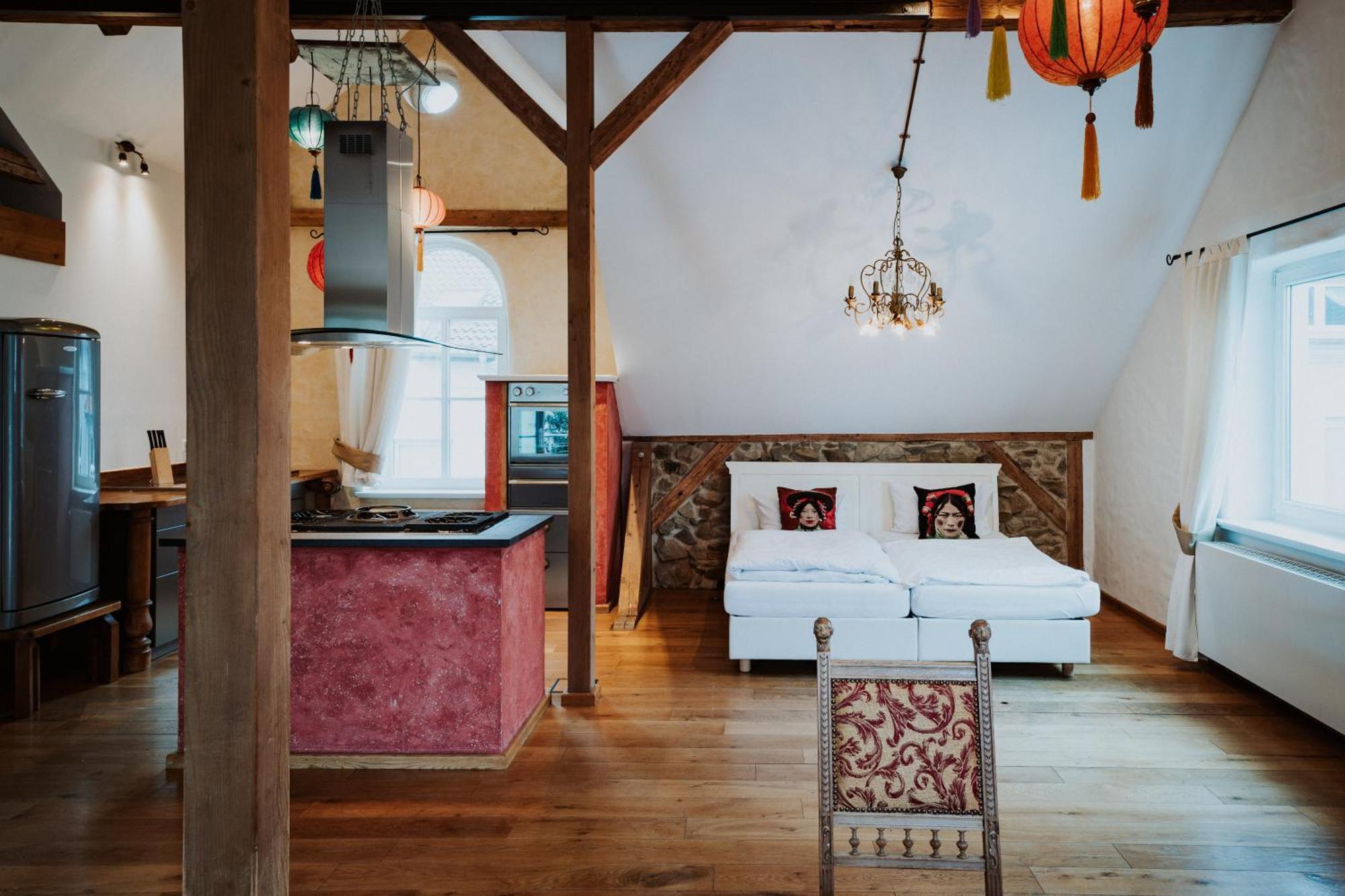 Antik-Hotel Eichenhof Бад-Зальцуфлен Екстер'єр фото